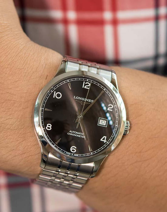 Longines Longines Record Collection L2.821.4.56.6, record швейцария мужские часы на браслете нержавеющая сталь боковой вид